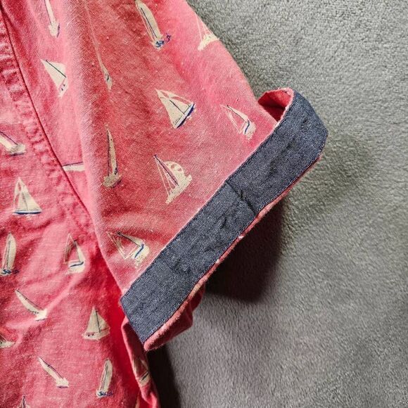 Cactus Man Slim Fit Shirt Mens Size XL Red Sailboat Print Short Sleeve Button Up - Picture 9 of 10